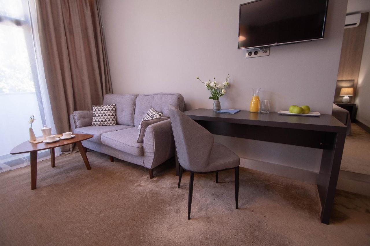 Abaash Hotel Afon New Athos Екстер'єр фото