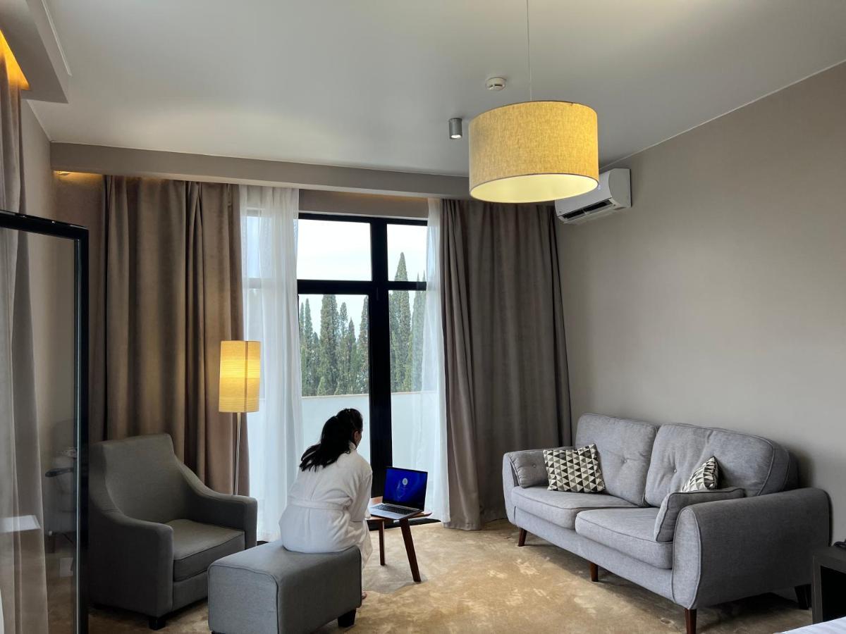 Abaash Hotel Afon New Athos Екстер'єр фото